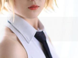 Akisoso秋楚楚的写真合集——这一秒她是少女，下一秒注意力就溜了