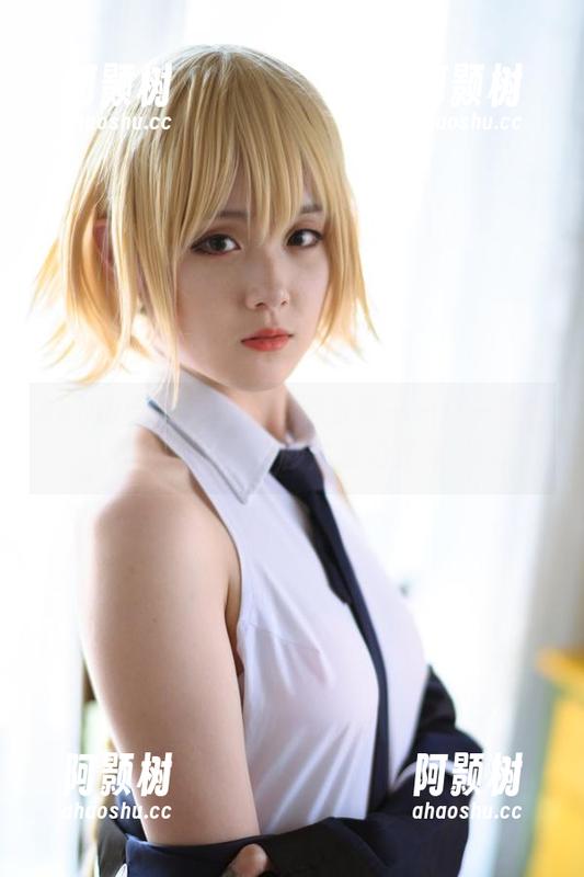 Akisoso秋楚楚的写真合集——这一秒她是少女，下一秒注意力就溜了-阿颢树