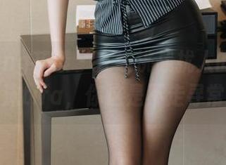 HuaYang花漾 - 在线挑战扰人的白衬衫，夏沫沫tifa，你这是不走寻常路嘛？