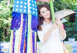IMiss爱蜜社 - 不一样的夏笑笑Summer，丝袜写真集让人想“疯狂捕捉”所有细节。