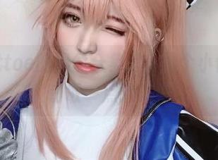 来Kettoe的黑丝合集里，像个小偷一样窃取一点点美好