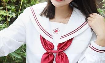 MyGirl美媛馆 - 绮里嘉Carina的牛仔裤大杂烩：快来下载，保证带给你不一样的视角！