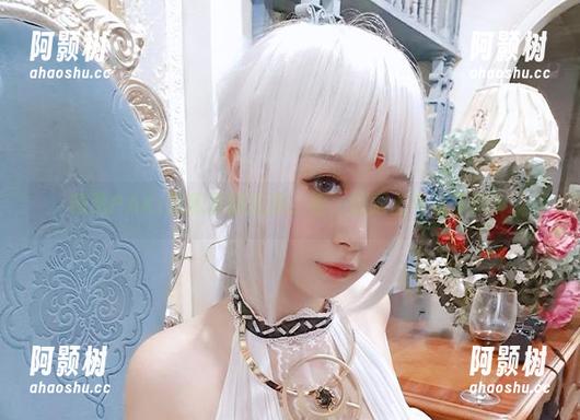 精选PAKI草莓酱的长腿：看，这腿上有故事吗？-阿颢树