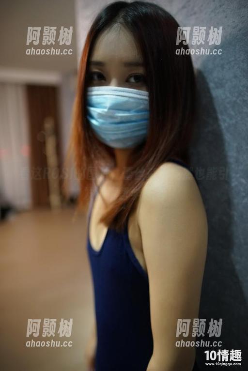 看这ROSI的图片，蕾丝底裤竟然也能引发深度哲学思考-阿颢树
