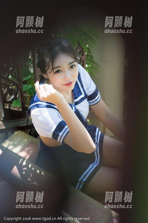 TGOD推女神 - 教室角落里的温心怡，私拍原图，让我觉得很随性又真实。-阿颢树