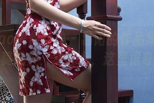 TouTiao头条女神 - 易阳的作品集：你身边的莫妮卡，清醒点，这里很奇妙！