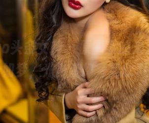 TouTiao头条女神 - 原图下的米粒儿，婚纱如梦，光影变幻竟如此真实