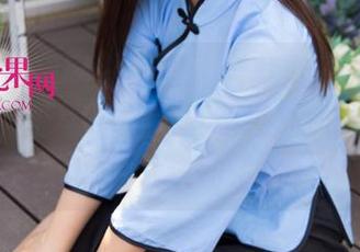 UGirls尤果网 - 一言不合就做周妍希的厨娘造型，原图中的俏皮感意外抓住了我，图片太生动了。