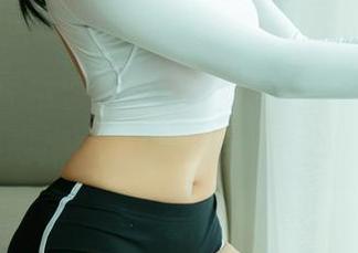UGirls尤果网 - 精选毛衣图集：霓梓心，我想问问你这毛衣到底是给谁穿的啊！