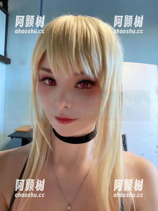 在线随便一瞥，Vinnegal的乳胶内衣这是要逆天吗？图片中的态度真特别。-阿颢树