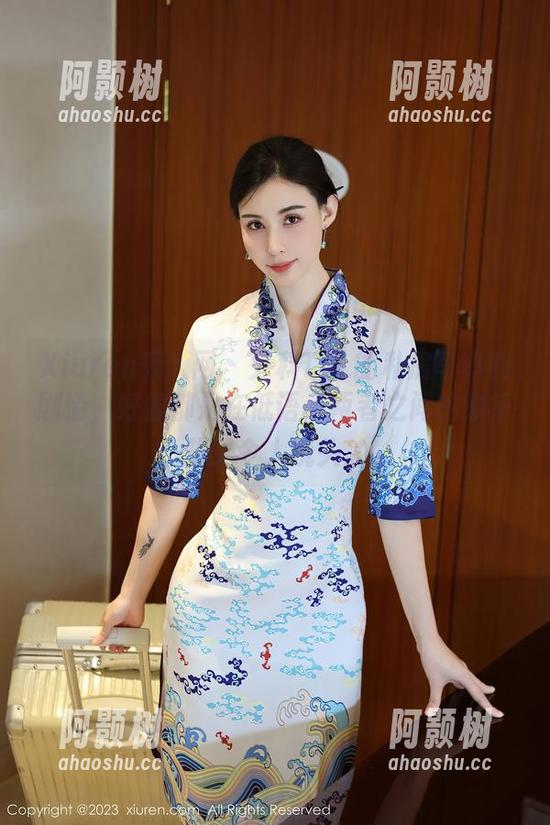 Xiuren秀人网 - 外科TEL的私房写真和剧情，好像都是在低语，两者之间的联系却又令人挠头。-阿颢树