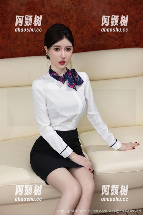 Xiuren秀人网 - 小逗逗的学姐写真集：资源多得让你眼花缭乱，我真不想说太多！-阿颢树