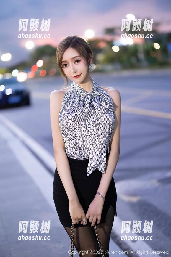 Xiuren秀人网 - 最新图册！李佳芮Cherie的短裤延续了穿搭界的传说，可能连小腿都在呼唤她！-阿颢树
