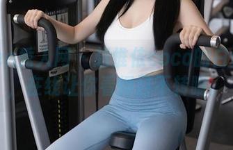 Xiuren秀人网 - 赵惟依coco的白丝写真，在线让你看得目不转睛。