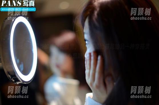 pans - 在叮当的私房美图里，竟然发现比基尼的另一种穿搭灵感，私心想跟着学几招！-阿颢树