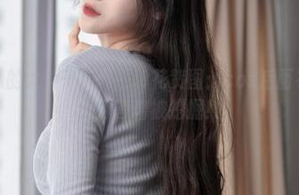 一米八的大梨子与夏平玲花贺图：cos后面有更多资源等着被挖掘！