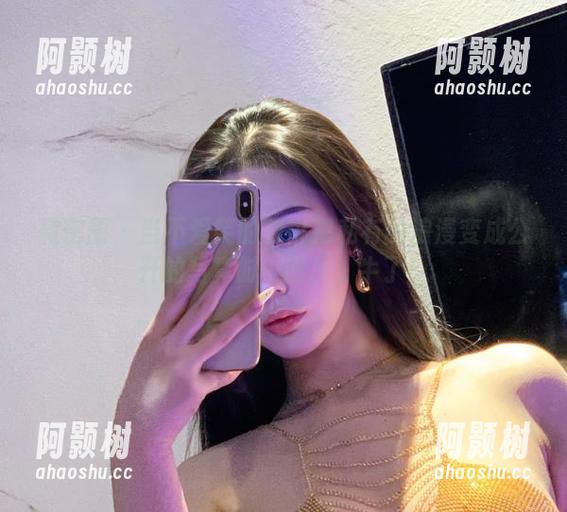 微密圈 - 当不爱笑的赛琳把私有的浪漫变成公开的写真时…图片，牛了！-阿颢树