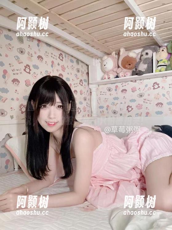 微密圈 - 在泳池里翻滚,十万口草莓粥粥说,她不怕被淹死,只怕被拍哭!-阿颢树 微密圈 - 在泳池里翻滚,十万口草莓粥粥说,她不怕被淹死,只怕被拍哭!-阿颢树