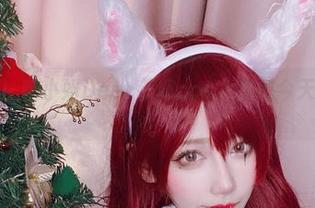 最新出炉！啾小妍Deer花嫁cos，我们今天不谈嫁人。
