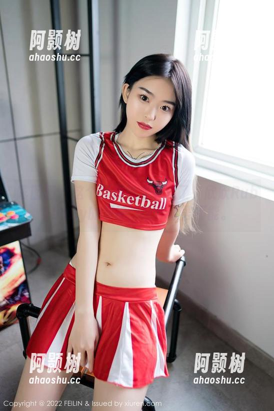嗲囡囡 - 这个图册也太有戏了！欣欣Rubybaby的棉袜，让你欲罢不能。-阿颢树