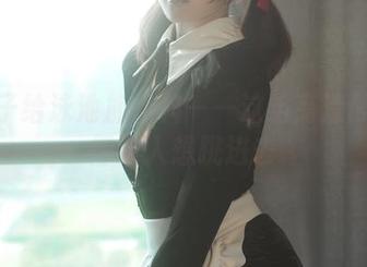 夏夏子给泳池加点料——这组高清照片妙得让人想跳进去