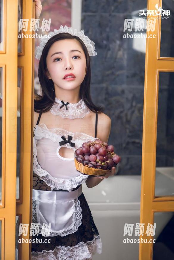 头条女神 - 裸足也可以是高街风——分享玄子的绝美美图,走到哪儿都能引人注目!-阿颢树 头条女神 - 裸足也可以是高街风——分享玄子的绝美美图,走到哪儿都能引人注目!-阿颢树