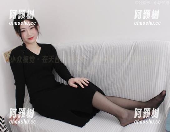 小众视觉 - 在天台上的悦悦,搞的作品让人直呼无圣光也没问题!-阿颢树 小众视觉 - 在天台上的悦悦,搞的作品让人直呼无圣光也没问题!-阿颢树