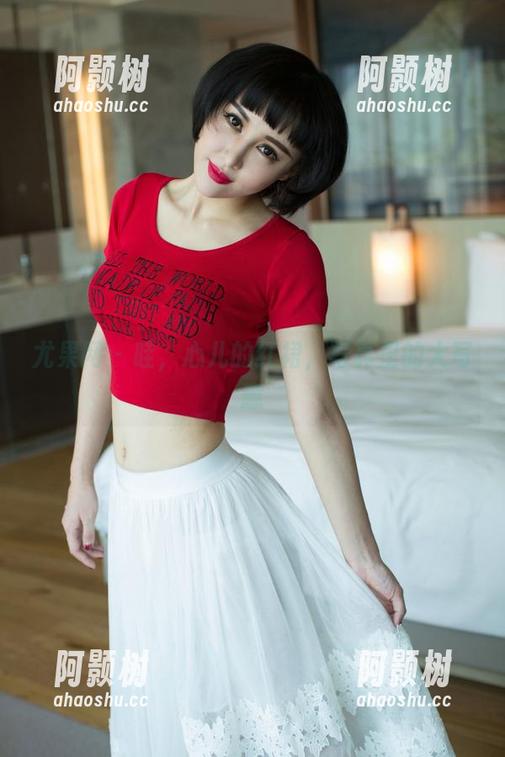 尤果网 - 哇,心儿的红裙,写真里的大写意-阿颢树 尤果网 - 哇,心儿的红裙,写真里的大写意-阿颢树