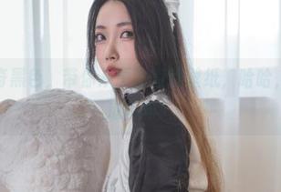 杏仁曲奇黑色，带你从原图直达壁纸，哈哈，梦中坐过山车！