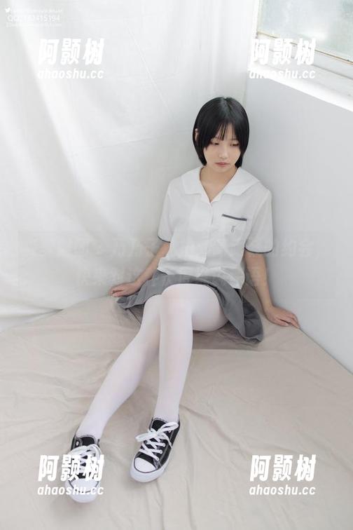 森萝财团 - 乃乃子私拍：高跟鞋的约会，快来对这种长度说说评语！-阿颢树