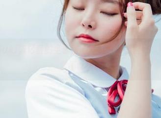 波萝社 - Suki朱忆音的全套甜心写真，真心很好，可能是我日常不够甜。