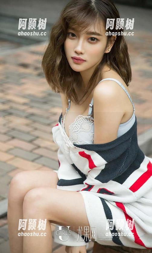 爱尤物 - 在曲佑熙的天台,定制的写真带着点调皮和迷蒙-阿颢树 爱尤物 - 在曲佑熙的天台,定制的写真带着点调皮和迷蒙-阿颢树