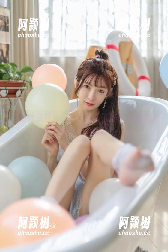 写真休息时光，教室里的王羽杉资源真是随处可见啊！-阿颢树