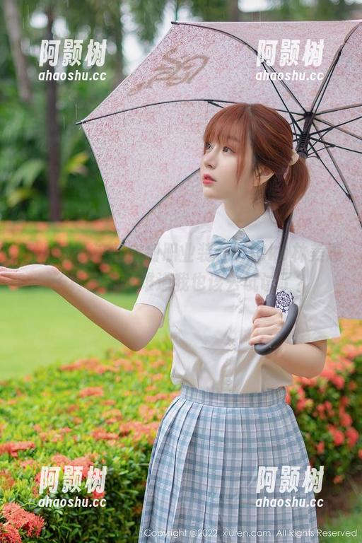 秀人网 - 这些定制职业装，Mieko林美惠子真会挑，难道我也该去试试了？-阿颢树