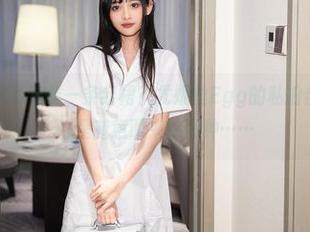 秀人网 - 怎会有这样一条红裙？尤妮丝Egg的私拍合集，姿态她都是随意而来的那种……