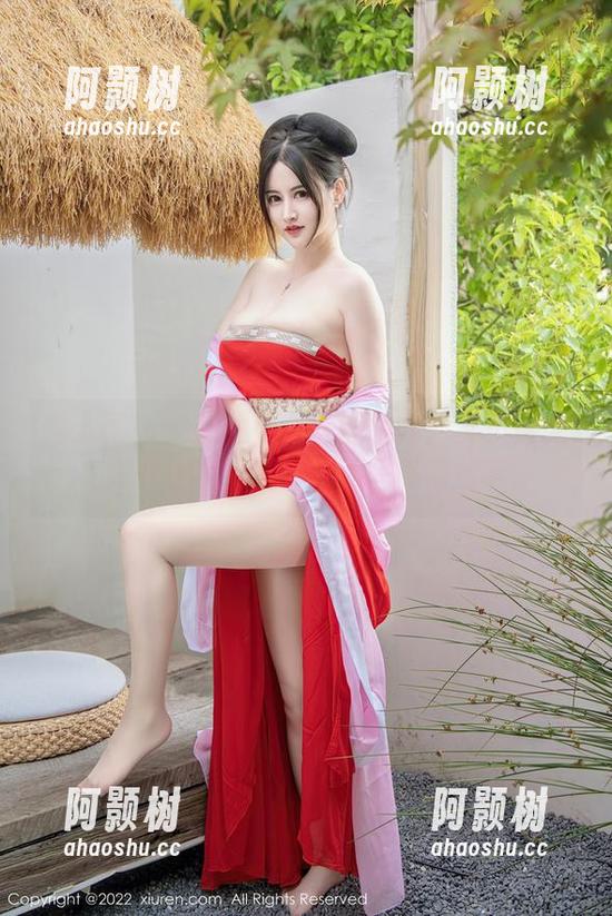 秀人网 - 关于生熟之间的抉择：艾小青无圣光厨娘合集，菜刀都舍不得放下。-阿颢树
