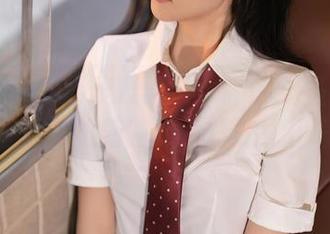 秀人网 - 艾栗栗栗栗栗栗吖的无圣光女仆，图片里透着些不一样的慵懒气息