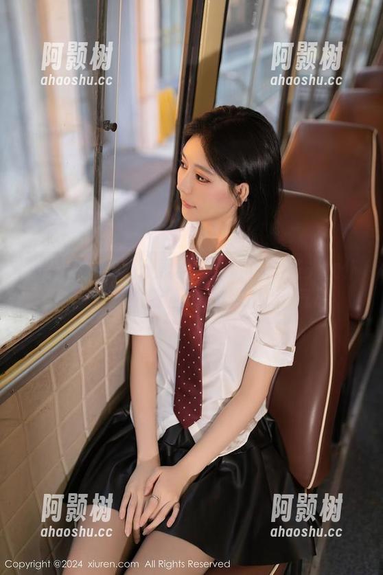 秀人网 - 艾栗栗栗栗栗栗吖的无圣光女仆，图片里透着些不一样的慵懒气息-阿颢树