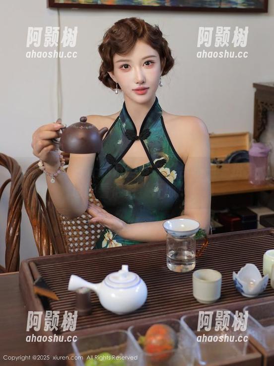 秀人网 - 阿汁的万圣节在线合集——扮鬼也能看得很“开心”！-阿颢树