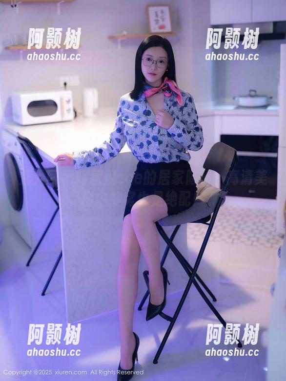 秀人网 - 陈茜妮zoe的居家隐秘：高清美图中被窝也是绝配！-阿颢树