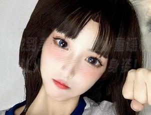 从课本横跳到美图，章鱼小童谣校服写真，让人忍俊不禁的身姿！