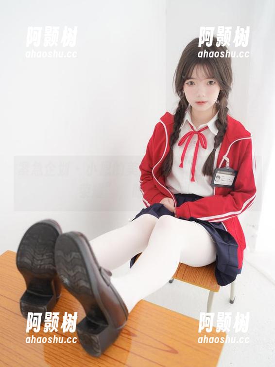 紧急企划 - 小恩的美图:从“油亮”到“荣耀”,时刻闪耀!-阿颢树 紧急企划 - 小恩的美图:从“油亮”到“荣耀”,时刻闪耀!-阿颢树