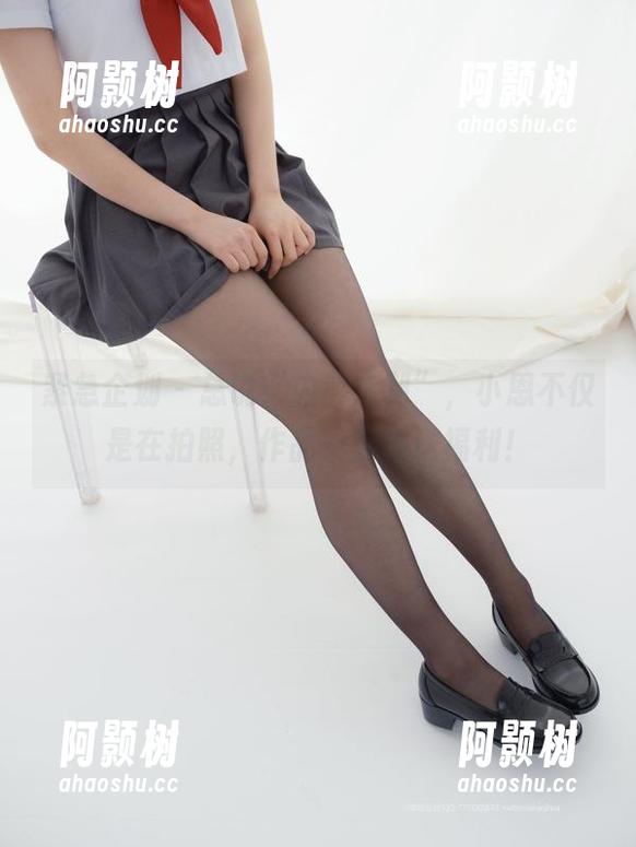 紧急企划 - 总说“内部定制”，小恩不仅是在拍照，作品一直在送福利！-阿颢树