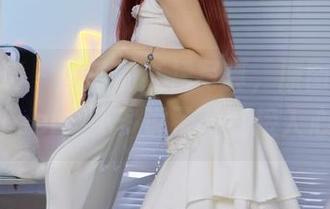 绮梦摄影 - 团子的红裙写真，原图都超有feel，不多说了，直接入心