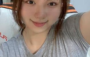 微密圈 - 不止是葱油饼er，白色的纯粹合集，把我晃回了过去