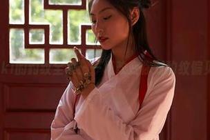 蜜桃社 - Suki的豹纹全集：一场改变你对豹纹偏见的写真之旅