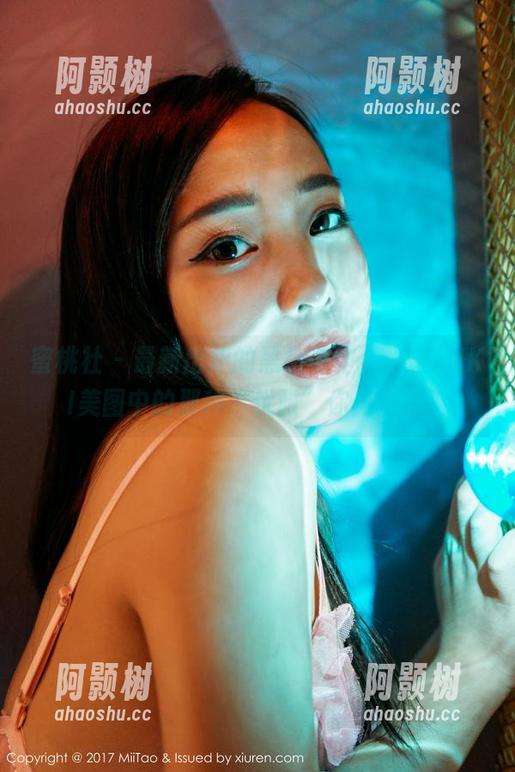蜜桃社 - 最新出炉的黑色著作，米琪MIKI美图中的那种“优雅”你见过吗？-阿颢树