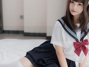 极尽挑逗的高清！蜜汁猫裘和她的女仆死库水，绝不容错过