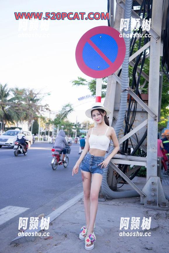 轰趴猫 - 私房图片里的可乐Vicky小妹，喔，果然很有一套！-阿颢树