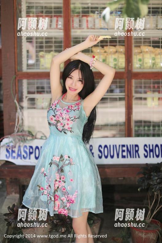 青豆客 - 当莫雅淇穿上婚纱：这组写真有没有让你想起某个古早剧？-阿颢树